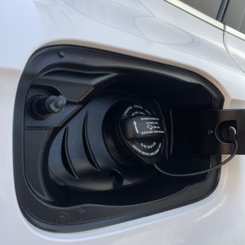 Gas Cap Detail